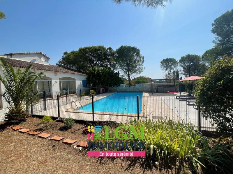 Villa - 222 m² - 7 pièces