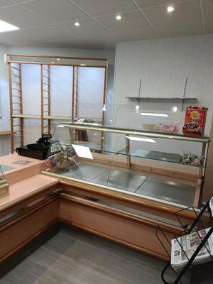 Local commercial - 210 m²