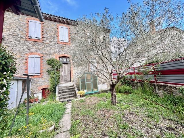 Maison ancienne - 172 m² - 8 pièces