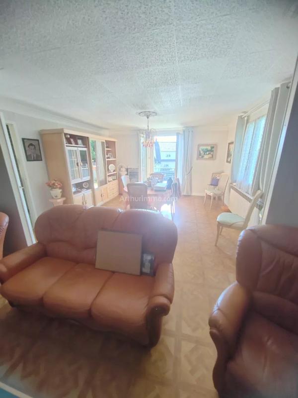 Maison - 91 m² - 5 pièces