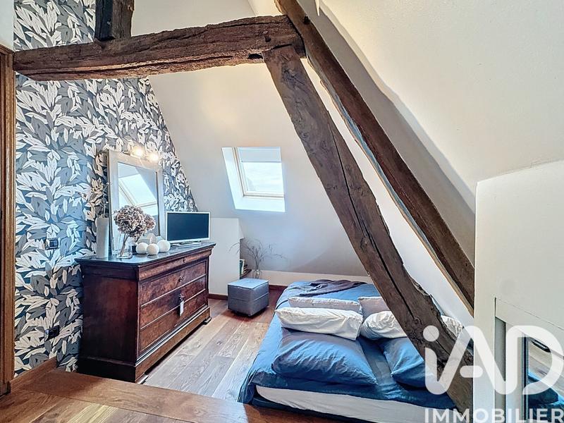 Maison - 230 m² - 5 pièces