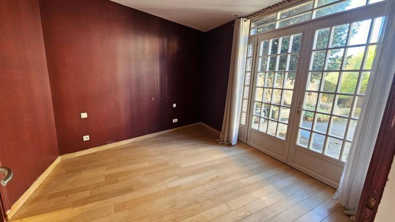 Maison - 140 m² - 7 pièces