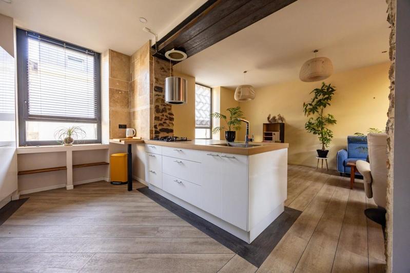 Appartement - 106 m² - 4 pièces