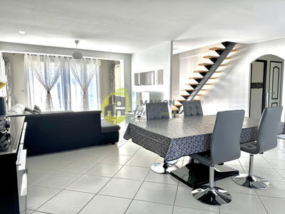 Maison - 155 m² - 5 pièces