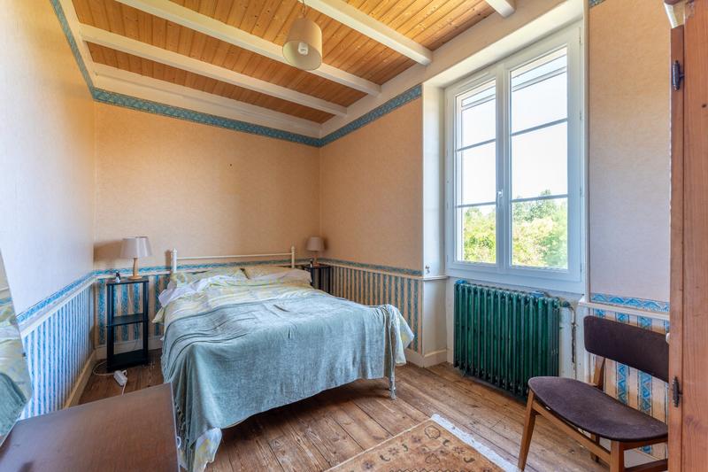 Maison - 209 m² - 8 pièces