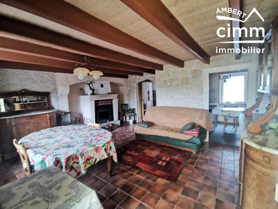 Maison - 90 m² - 5 pièces