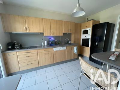 Appartement - 97 m² - 4 pièces