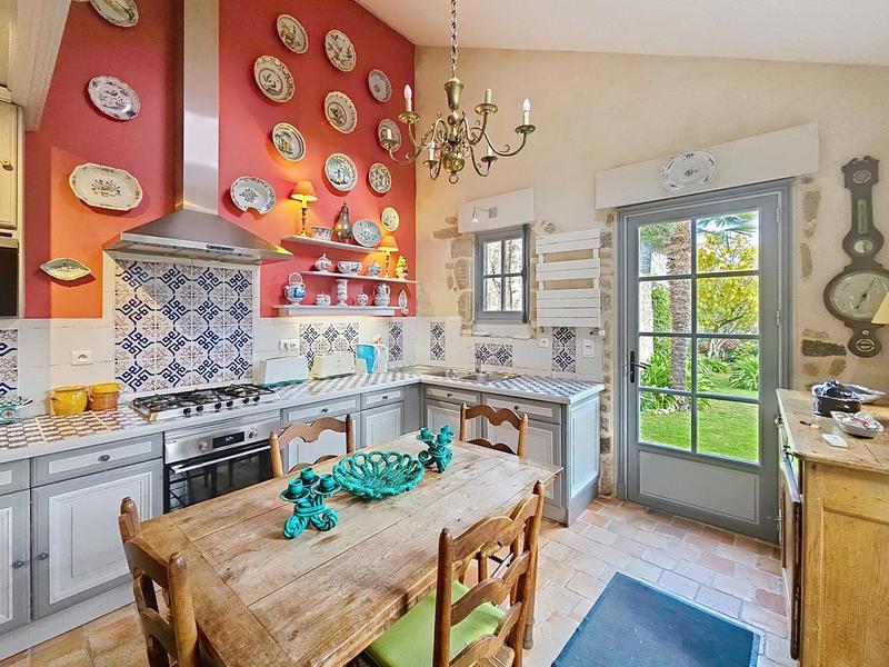 Maison - 167 m² - 7 pièces