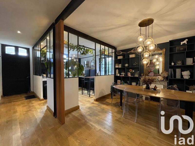 Maison - 137 m² - 6 pièces