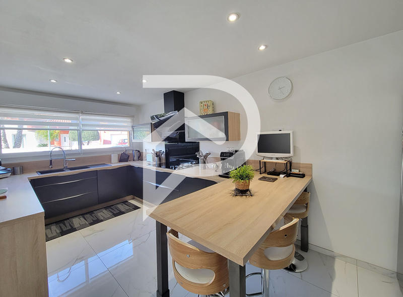 Maison - 173 m² - 6 pièces