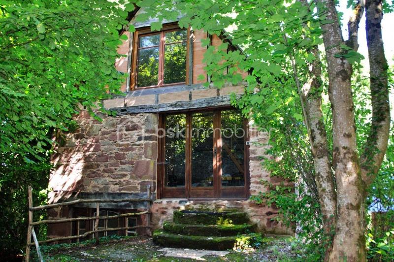 Maison en pierre - 109 m² - 4 pièces