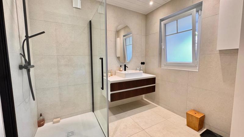 Maison - 120 m² - 4 pièces