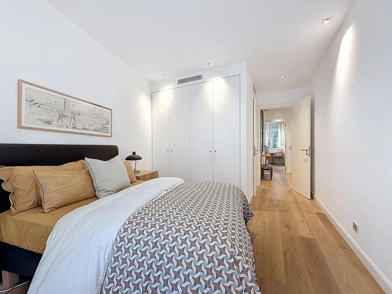 Appartement - 95 m² - 3 pièces