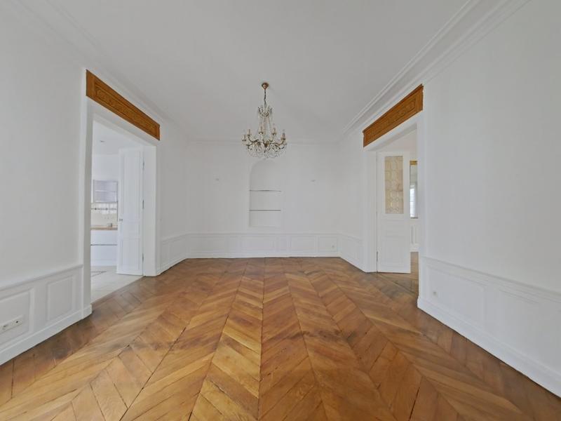 Appartement - 126 m² - 3 pièces