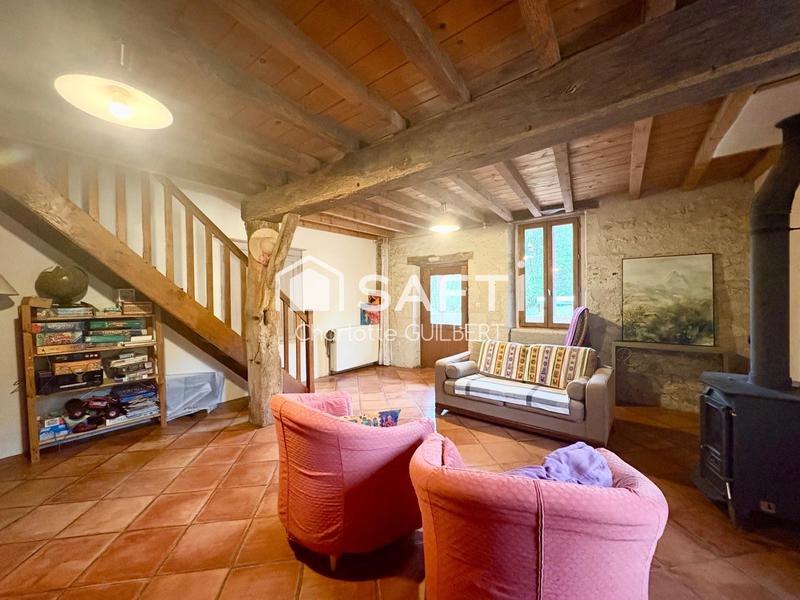 Maison - 161 m² - 5 pièces