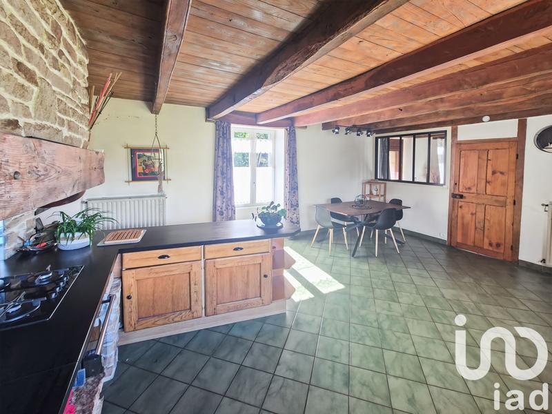 Maison - 162 m² - 8 pièces