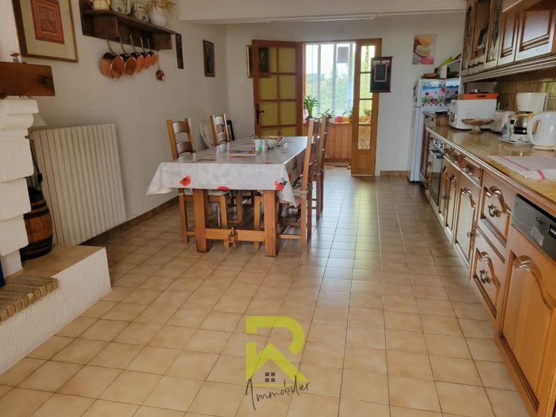 Maison de village - 315 m² - 10 pièces