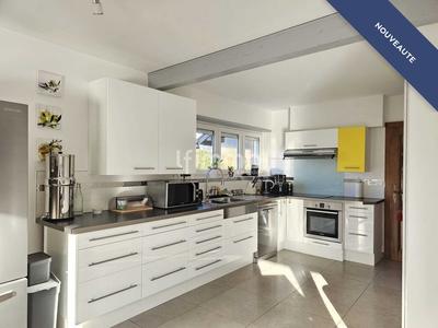 Maison d'architecte - 165 m² - 7 pièces