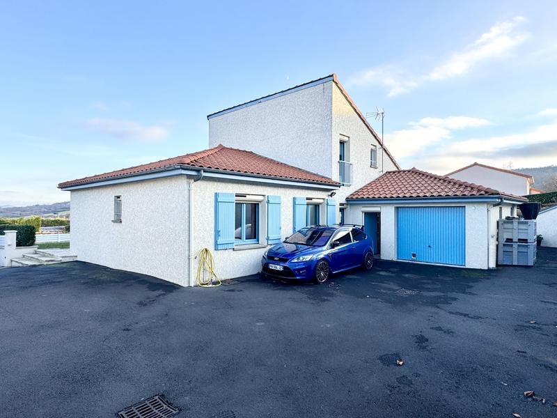 Maison - 148 m² - 5 pièces