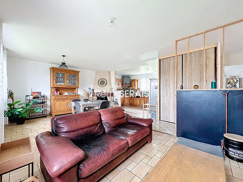 Maison - 88 m² - 4 pièces