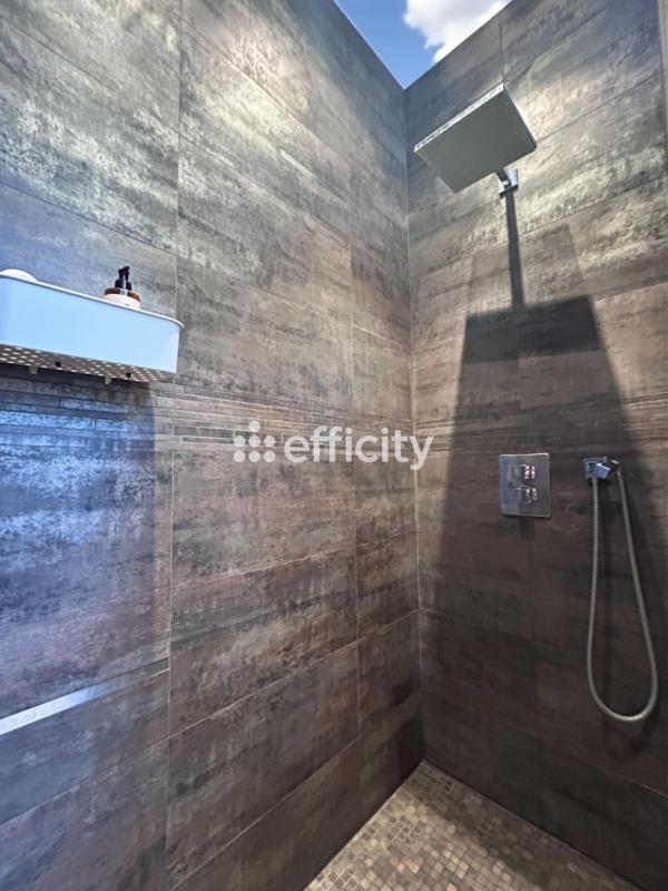 Appartement - 103 m² - 4 pièces