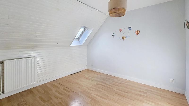 Maison - 80 m² - 4 pièces