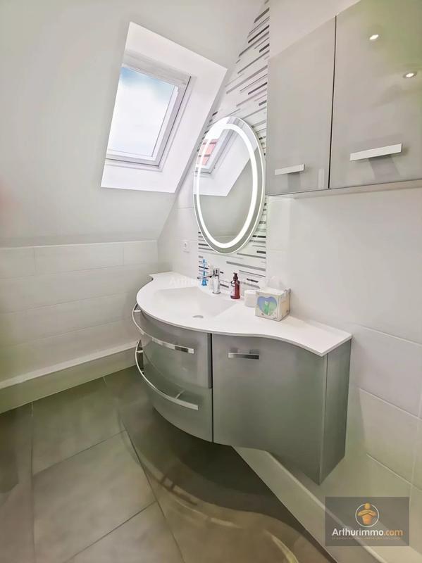 Maison - 178 m² - 6 pièces