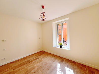 Appartement - 76 m² - 3 pièces