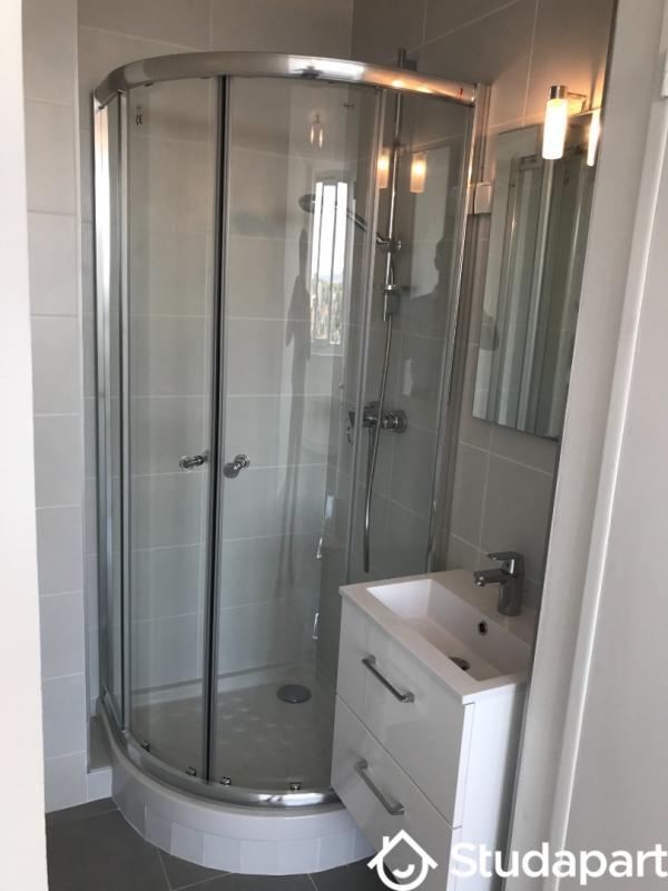 Chambre - 9 m² - 1 pièce