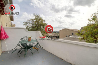 Appartement - 80 m² - 3 pièces