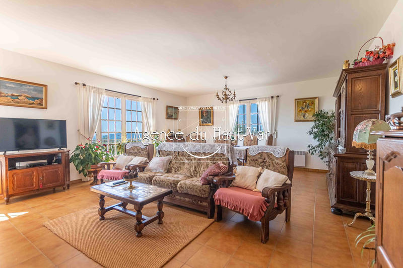 Villa - 120 m² - 4 pièces