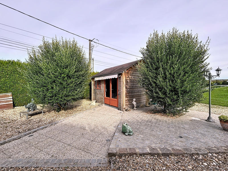 Maison - 98 m² - 5 pièces