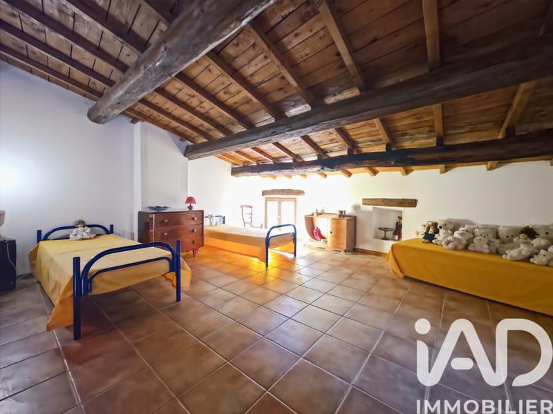 Maison de village - 150 m² - 5 pièces