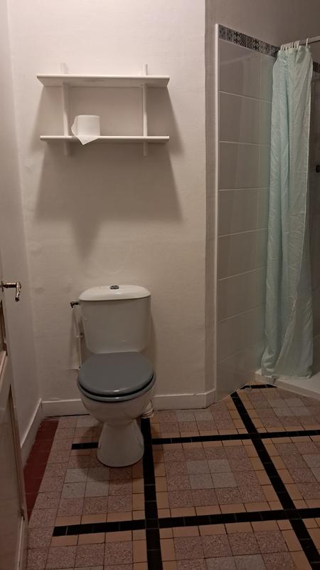 Appartement - 65 m² - 2 pièces