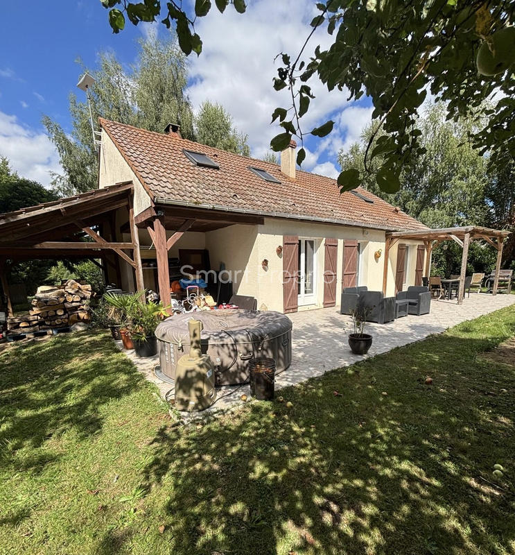 Maison - 95 m² - 5 pièces