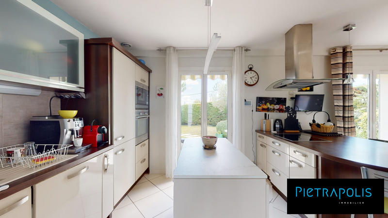 Maison - 154 m² - 5 pièces