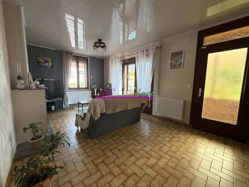 Maison - 122 m² - 6 pièces