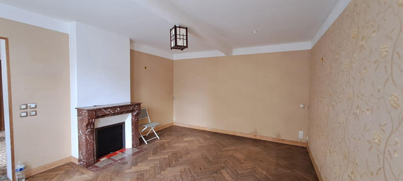 Maison - 94 m² - 5 pièces