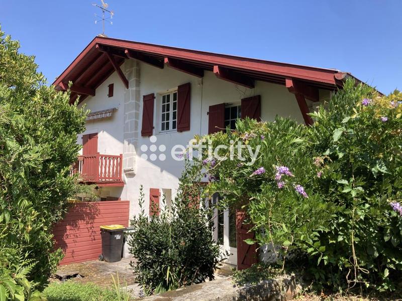 Appartement - 85 m² - 3 pièces