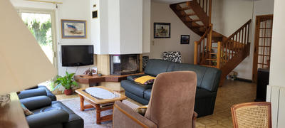 Maison - 162 m² - 8 pièces