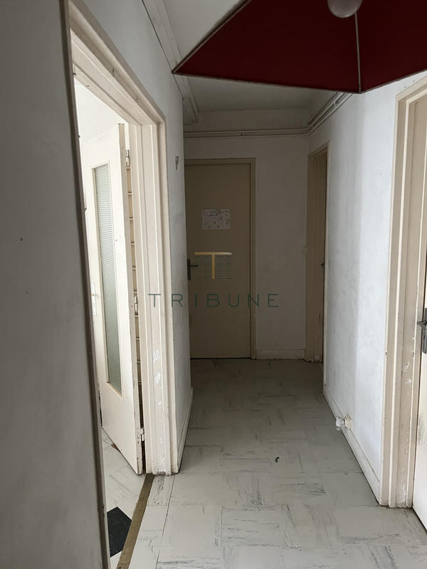 Appartement - 83 m² - 5 pièces