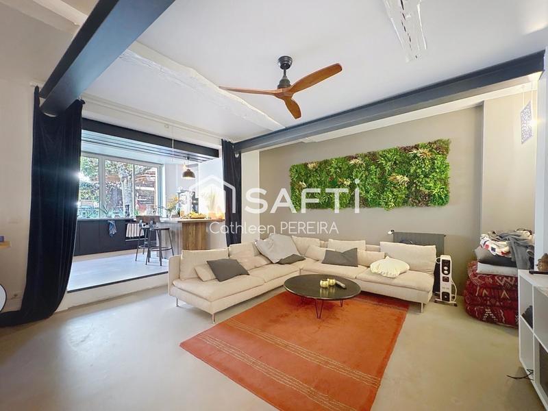 Maison - 485 m² - 5 pièces