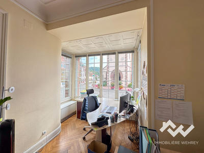 Local d'activités - 82 m²