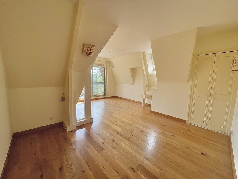 Maison ancienne - 228 m² - 7 pièces