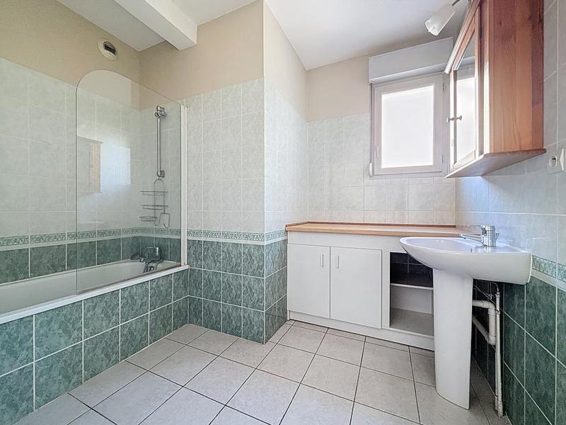 Appartement - 79 m² - 3 pièces