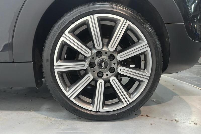 Mini Clubman F54 Lci Cooper 136 ch Dkg7 Edition Knightsbridge