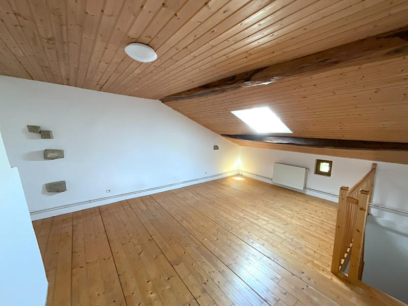 Maison - 85 m² - 3 pièces