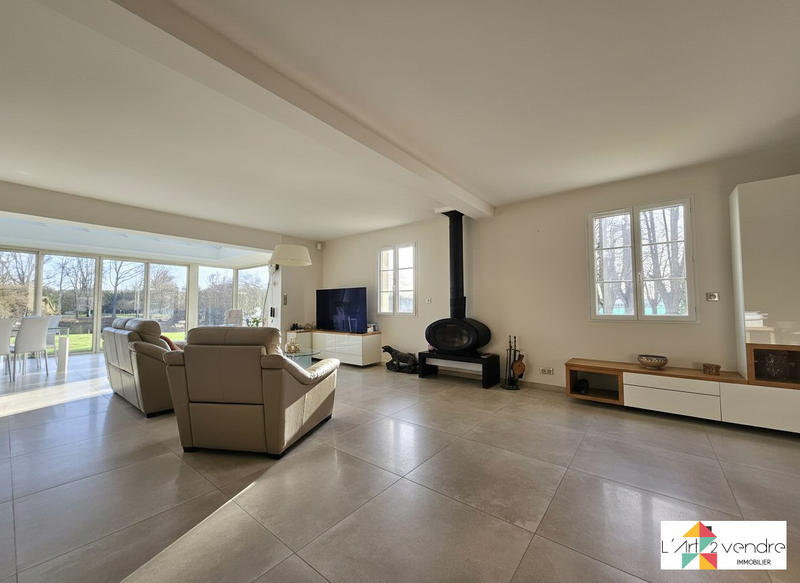 Maison contemporaine - 200 m² - 6 pièces