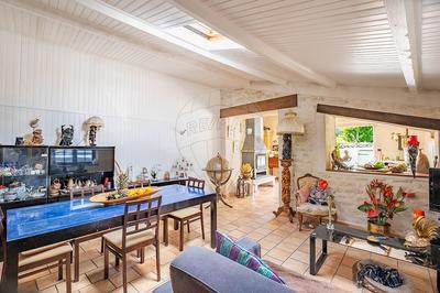 Maison - 121 m² - 5 pièces