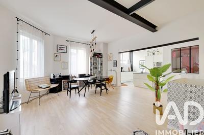 Loft - 148 m² - 5 pièces